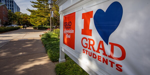 sign saying, "I love grad students"